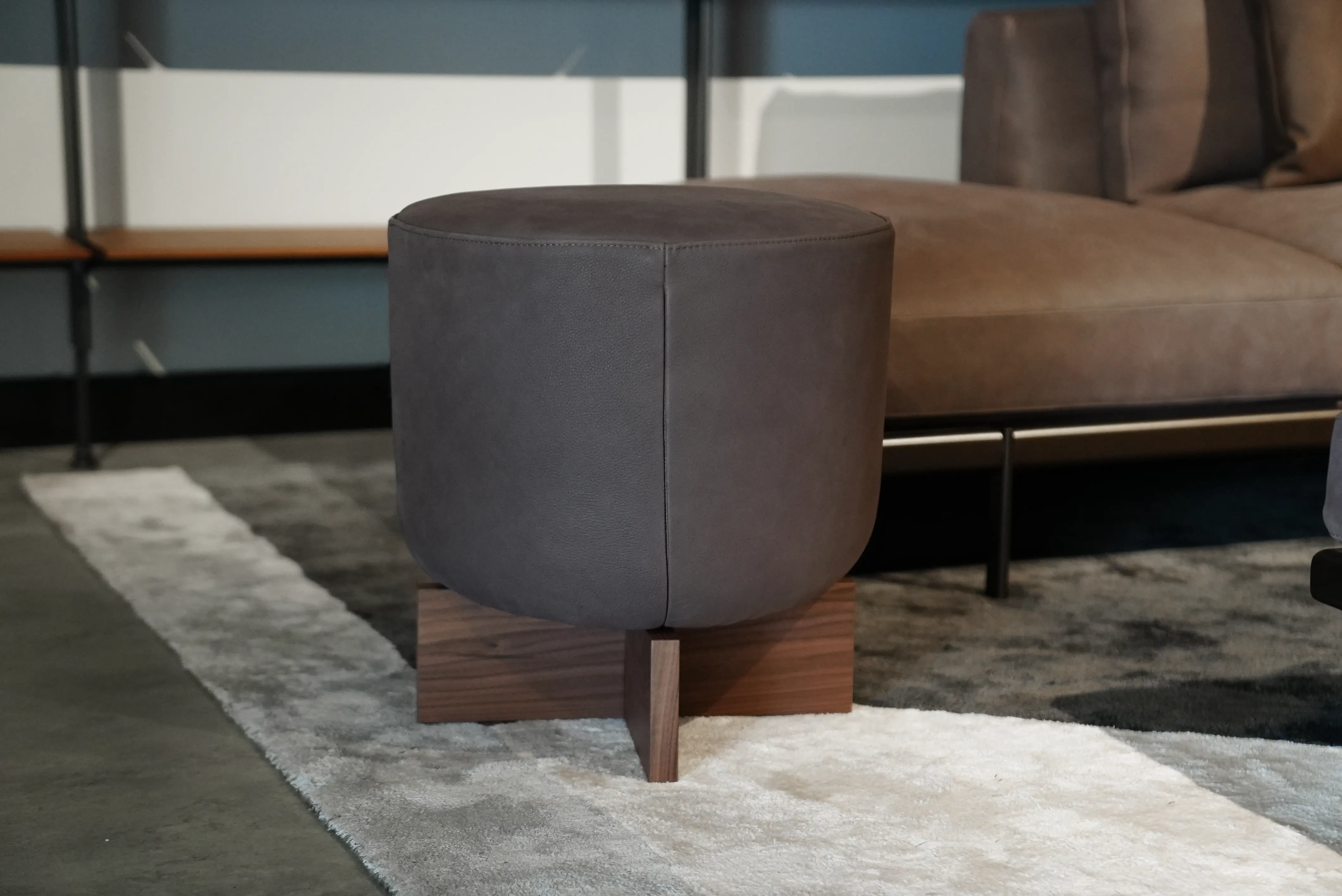 Cross Pouf